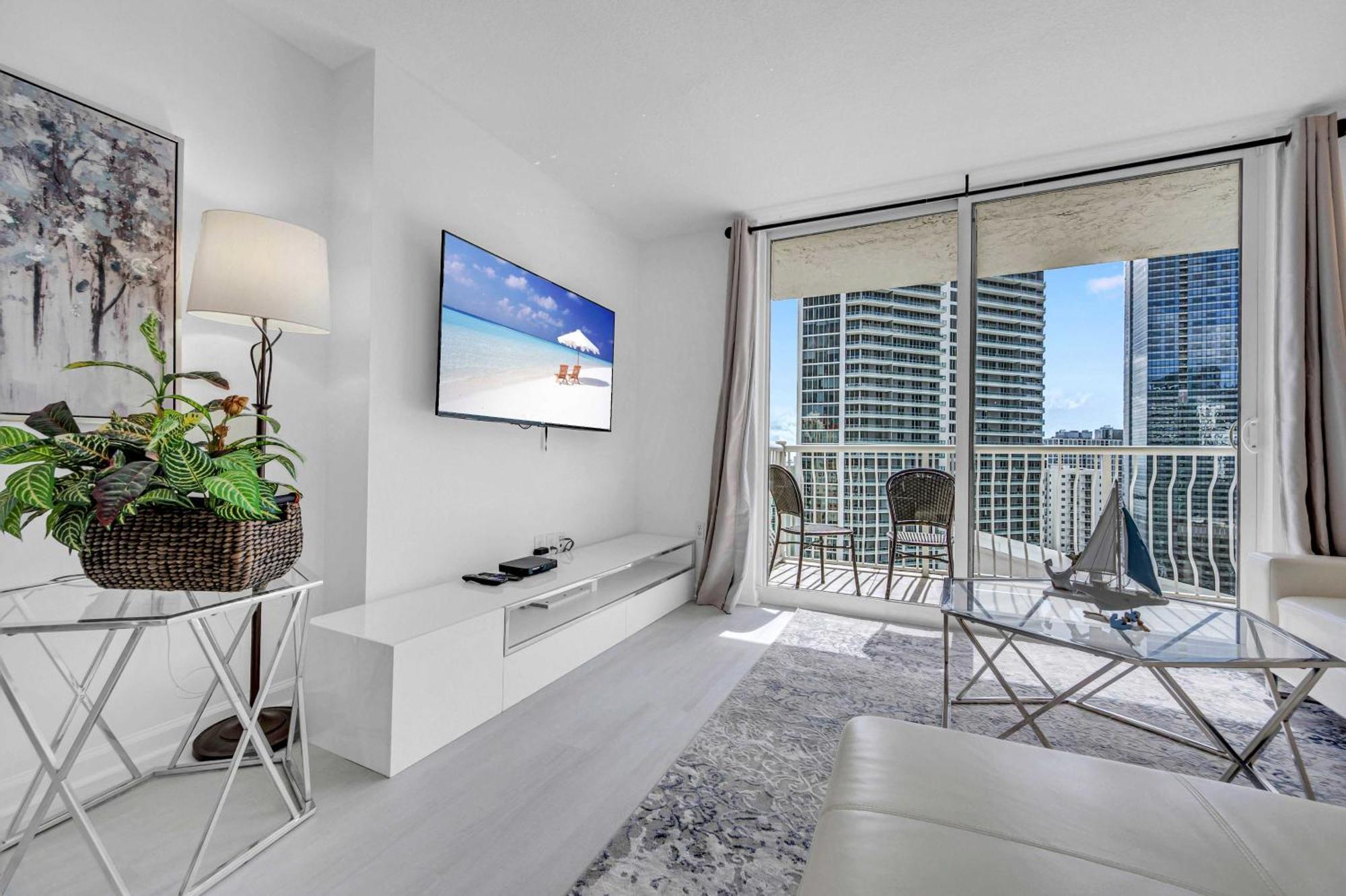 Deluxe 1 Bedroom • Brickell • Ocean View Apartamento Miami